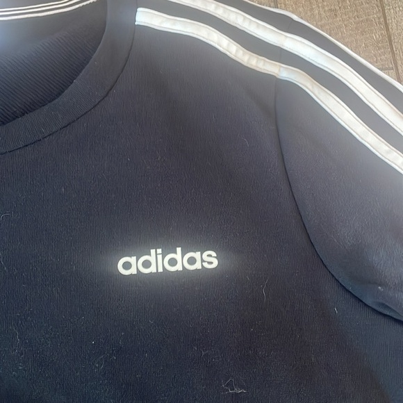 Adidas 3-Stripe Black and White Crewneck Sweatshirt Size Medium - Picture 3 of 6
